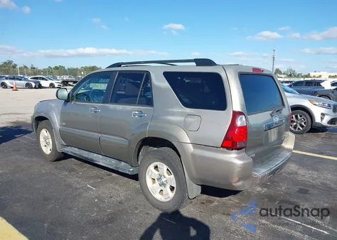 2006 Toyota 4Runner Sr5 V6 z USA, uszkodzony, nr VIN JTEZU14R460078182